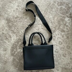 Black Daily Purse